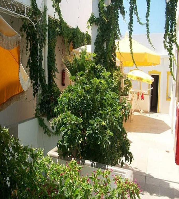 Hotel Residencial Miramar à Quarteira Extérieur photo