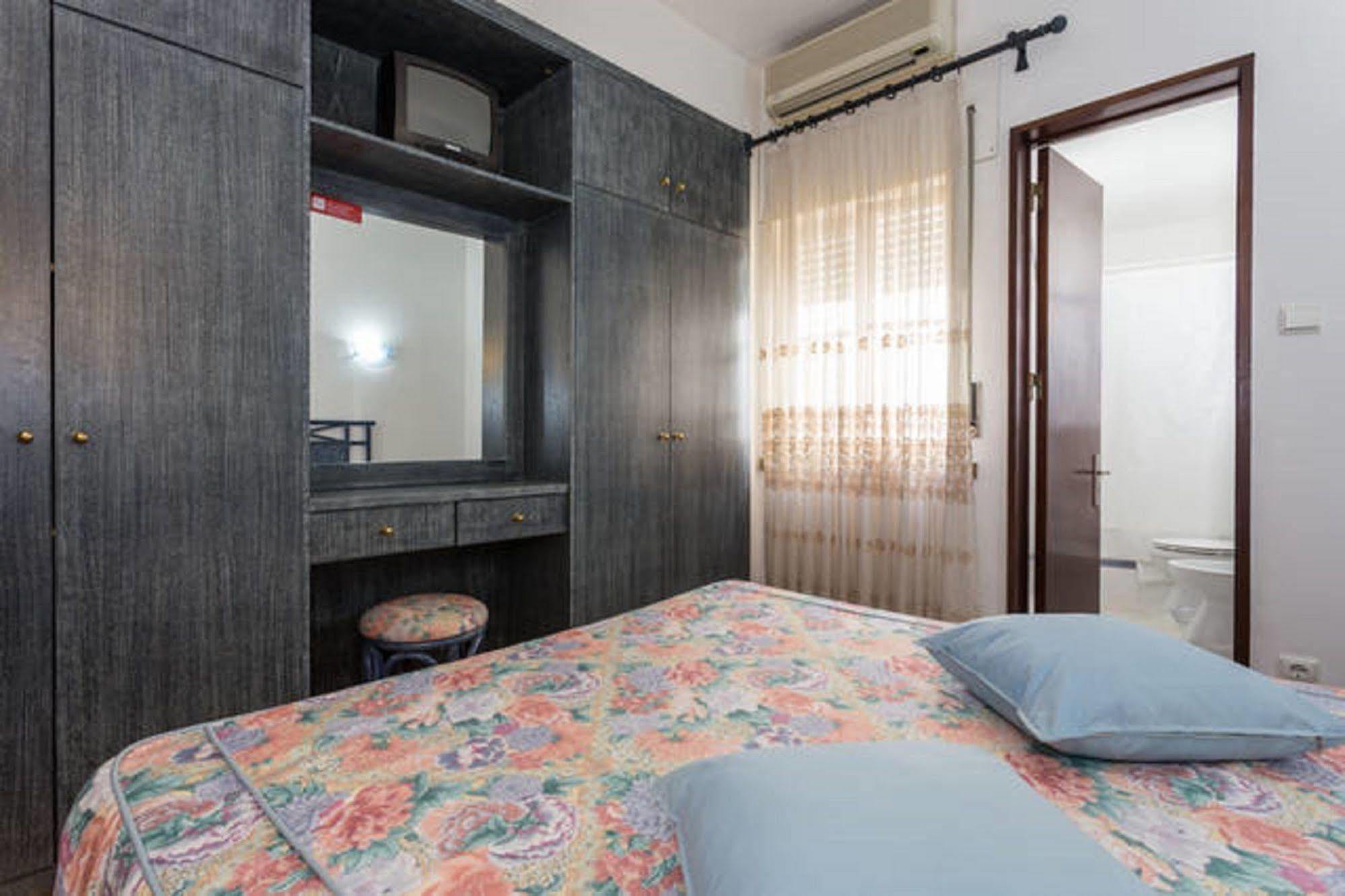 Hotel Residencial Miramar à Quarteira Extérieur photo